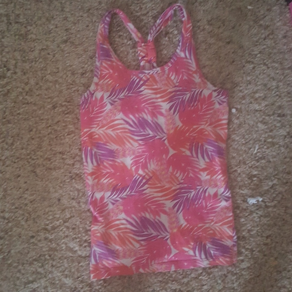 Girls floral pink shirt.